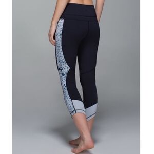 Lululemon Retreat 7/8 Leggings High Waist‎ Drawstring Navy
